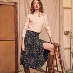 Nwt -Side Zipper -Lined -100% Viscose Approximate Measurements: -Length: 29" -Waist: 14" Sp0110160 Sezane Skirts, Autumn Skirts, Dino Skirt, Skirts And Boots, Tomboy Shirts, Midi Length Skirts, Fall Skirts, Women Skirts Midi, Parisian Style