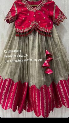 Indian Dresses For Kids, Cotton Frocks For Kids, Kids Party Wear Dresses, Simple Frock Design, Kids Dress Collection, Latest Blouse Designs Pattern, Kids Blouse Designs, New Saree Blouse Designs