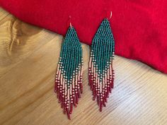 Sparkling Earrings Green Red Beaded Earrings Fringe Seed Bead - Etsy Ukraine Green Beaded Drop Earrings For Festive Occasions, Red Faceted Beads Jewelry For Crafting, Christmas Dangle Beaded Earrings With Colorful Beads, Festive Green Beaded Drop Earrings, Christmas Red Beaded Earrings With Colorful Beads, Christmas Colorful Beaded Dangle Earrings, Christmas Red Beaded Earrings, Gift Tiny Dangle Beads, Red Earrings With Colorful Beads For Christmas