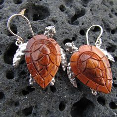 Koa Wood Turtle Earrings Small 21x25mm Large 30x35mm International customers please keep in mind that you might need to pay customs fee upon receiving item depending on your country regulations. Gift velvet drawstring pouch baggie included with each order. To better understand the size of item please look thru images, each of listings contains item next to a dime coin, which is 0.7 inch in diameter. Natural Color Dangle Jewelry For Gifts, Natural Color Jewelry For Gifts With Pierced Ears, Natural Color Jewelry For Pierced Ears As A Gift, Natural Jewelry For Pierced Ears As A Gift, Nickel-free Natural Jewelry As Gift, Nickel-free Jewelry As A Gift, Natural Colored Jewelry Set With Matching Earrings For Gifts, Nickel-free Brown Jewelry For The Beach, Wood Turtle