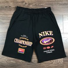 Nike Standard Fit Mens Sportswear Club Americana Shorts - Black Dv9623-010 Nwt Item#: 14 Size: Small Color: Black Flat Measurements: *Waist: 15” In *Inseam: 10” In New With Tag Please Review All Photos And We Encourage To Ask Questions Before Purchasing. Thank You, Sporty Cotton Bottoms With Logo Print, Black Logo Print Shorts, Cotton Sportswear Bottoms With Logo Print, Casual Black Shorts With Logo Print, Black Cotton Shorts With Logo Print, Black Sportswear Bottoms With Short Leg, Logo Print Short Bottoms For Streetwear, Sporty Cotton Shorts With Logo Print, Short Bottoms With Logo Print For Streetwear