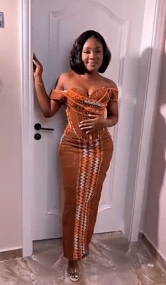 Kente Dress Styles For Graduation, Styles For Graduation, Kente Dress Styles, Ghana Clothing, Kente Dresses, West African Culture, Nigerian Dress Styles, Modern African Clothing, African Wedding Dresses