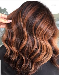 Caramel Bronzed Copper Hair, Dark Copper Balayage Brunette Short, Orange Balayage Hair Brunettes, Brown To Copper Ombre, Caramel Copper Balayage Brunettes, Brown Hair With Orange Highlights, Copper Brown Ombre, Warm Copper Balayage Brunette, Copper Highlights On Dark Hair