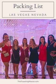 Las Vegas Vacation Packing List Las Vegas Date Night Outfit, Last Vegas Outfit, Vegas Pool Party Outfit What To Wear, Vegas During The Day Outfit, Las Vegas Outfits Fall, Las Vegas Nightclub Outfit, Las Vegas Night Club Outfit, Vegas Outfit Ideas Summer Going Out