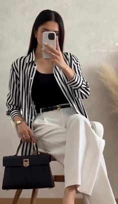 Casual Work Outfits Women, Western Clothes, Luxury Photography, Classic Style Outfits, Office Outfits Women, Business Casual Outfits For Work, Casual Day Outfits, Quick Outfits, Classy Fashion