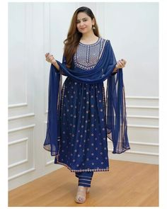 Women's Tunic Kurti Indian Pakistani Anarkali Set Dress Bollywood Salwar Kameez | eBay Nayra Cut, Rayon Kurtis, Embroidered Kurti, Kurtis With Pants, Dupatta Set, New Years Dress, Set Style, Kurta With Pants