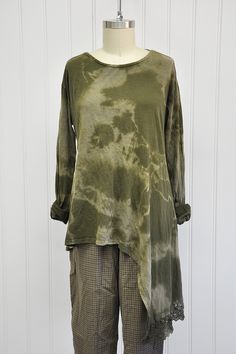 Awry T-Shirt Long Sleeve Tie Dye Fall Relaxed Fit Tunic With Shirttail Hem, Long Sleeve Lagenlook Tops For Layering, Fall Tunic With Relaxed Fit And Shirttail Hem, Relaxed Fit Long Sleeve Tunic For Layering, Green Tops With Shirttail Hem For Fall, Green Shirttail Hem Top For Fall, Fitted Green Long Sleeve Tunic, Fitted Long Sleeve Green Tunic, Green Long Sleeve Tunic For Fall