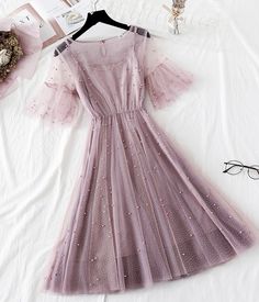 Cute pearl two-piece short skirt summer dressMaterial : tulle, pearlColor : pink, gray, black, green, dark purple, champagneSize : S, M, L, XLS: length 96cm bust 90cm sleeve 27cm shoulder 38cmM: length 97cm bust 94cm sleeve 28cm shoulder 39cmL: length 98cm bust 98cm sleeve 29cm shoulder 40cm&ltp&gtXL: length 99cm bust 102cm sleeve 30cm shoulder 41cm&lt/p&gt&ltbr/&gt Long Skirt Suits, Stylish Short Dresses, Skirt Summer, Early Spring Outfits, Current Fashion Trends, Designer Dresses Indian, Petite Outfits, Short Skirt, Pink Gray