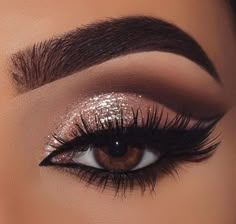 Machiaj Smokey Eyes, Eye Makeup Pictures, Smink Inspiration, Eye Makeup Steps