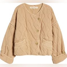 Free People Gwynnie Quilted Cotton Jacket. Brand New, With Tags. Size Medium. Champagne Diamonds Color. Medium = 8-10. Cropped Style. Jewel Neck, Cross Over Three-Button Closure. Never Worn! Beige Long Sleeve Quilted Jacket For Work, Chic Long Sleeve Quilted Jacket For Work, Beige Quilted Jacket For Fall Workwear, Festival Jacket, Cozy Coats, Denim Pocket, Free People Jacket, Button Jacket, Knit Sleeve