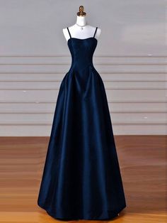 Youth Consecration Dress, Blue Formal Gowns Elegant, Navy Blue Dress For Prom, Navy Blue Royal Dress, Pretty Prom Dresses Blue, Closed Back Prom Dress, Dresses To Wear To A Wedding Blue, Dark Blue Dress Elegant, Modest Blue Dress Formal