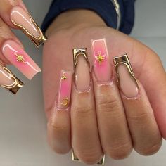 🫶🏼 #acrylicnails #tamperedsquarenails #nailart #airbrushnails #chromenails #3dgelnails #birthdaynails #charmnails #nailedit #nails… | Instagram Airbrush Nails, Her Nails, Long Square Acrylic Nails, Bling Acrylic Nails, Pink Acrylic Nails, Square Acrylic Nails, Funky Nails