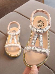 Pearl Sandals, Flower Girl Shoes, Princess Shoes, Warm Weather Outfits, Embellished Sandals, Cute Sandals, Girls Sandals, T Strap Sandals