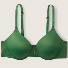 Victoria Secret Wear Everywhere Front-Close T-Shirt Lightly Lined Bra Frosted Pine New With Tags Pink Forest, Victoria Secret Pink Bras, Pink Cups, Pine Green, Pink Bra, T Shirt Bra, Push Up Bra, Victoria's Secret Pink, Secret Pink