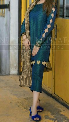 Designer Kurti Patterns, Pakistani Fashion Casual, Kurta Neck Design, Casual Wear Dress