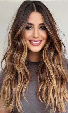 Light Brunette Summer Hair 2024, Easy Munchies, Carmel Balayage, Helmet Head, Brunette Balayage Hair, Girl Beach, Hair 2024