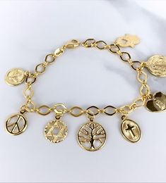 Star Tree, Charms Bracelet, Market Trends, Solid Gold Jewelry, Hamsa Hand, Jewelry Business, Unique Styles, Gold Filled Jewelry, Jewelry Making Supplies