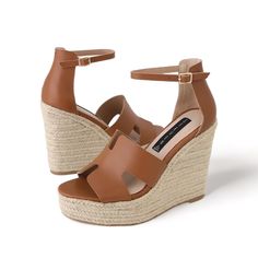 Steven By Steve Madden Sirena Cognac Leather H-Band Espadrille Sandals Womens Size: 10 Brand New -No Box. Leather Upper; Manmade Lining; Manmade Sole. 4-5/8" Espadrille Wedge Heel; 1-1/2" Platform. Ankle-Strap Platform Wedge Espadrille Sandals With Adjustable Buckle Closure. Cutouts At Upper. Cushioned Insole For Added Comfort. Will Be Packed With Care! Smoke And Pet Free Environment. Quick Shipping! Items Are Shipped Out The Following Business Day. Brown Heels With Removable Insole For Summer, Elegant Brown Wedge Sandals For Spring, Adjustable Brown Wedge Heel Sandals, Elegant Brown Wedge Sandals For Summer, Elegant Brown Summer Wedge Sandals, Brown Wedge Heels With Buckle Closure, Brown Ankle Strap Heels With Strap Detail, Brown Heels With Adjustable Ankle Strap, Leather Ankle Strap Heels For Vacation