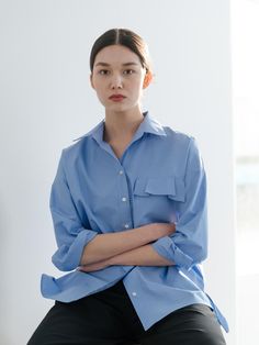 Composition : Cotton 100%Color : BlueCountry of Origin : Republic of Korea Soft-washed Blue T-shirt For Summer, Everyday Soft-washed Blue T-shirt, Spring Indigo Button-up Tops, Everyday Blue Soft-washed T-shirt, Blue Tropical Cotton T-shirt, Ocean Blue, Blue Ocean, Top Shirt, Composition