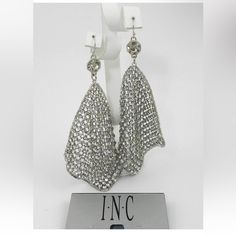 New With Original Earring Card. Hangs Down 4 1/2”. Really Nice Contemporary Design. Check Out Other Items In My Closet! Over 3,000 Items- Mostly Jewelry ( But Not All)! Bundle For The Best Discount! ( 20% Off For 2 Or More Items). Smoke Free / Pet Friendly Home. Questions? Leave A Comment Below! Inv Note- K3903 Crystal Garland, Shoulder Duster Earrings, Earring Card, Retro Valentines, Crystal Hoop Earrings, Purple Earrings, Statement Drop Earrings, Square Earrings Studs, Heart Drop Earrings