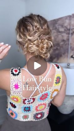 7,501 likes, 34 comments - curly_candace on February 27, 2024: "Low bun hairstyle | Save to try later! ⁣ ⁣ One of my favorites! Pin as needed! May also be helpful to twist around smaller sections if your Bobby pins don’t stay! ⁣ ⁣ #hairstyletutorial #lowbunhairstyle #hairblogger #hairtutorial". Buns Hairstyles For Curly Hair, Bun Styles For Curly Hair, Updo For Curly Hair Easy, Naturally Curly Low Bun Wedding, Low Boho Bun Tutorial, Low Curly Bun Wedding Hair Tutorial, Curly Short Hair Wedding Styles, Easy Bun Curly Hair, Low Bun Hairstyles Curly Natural Hair