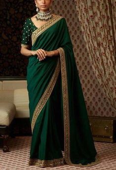 Orang India, Green Sari, Saree Material, Indian Sari Dress, Bridesmaid Saree, Anarkali Lehenga, Latest Indian Saree, Sari Dress, Anarkali Gown