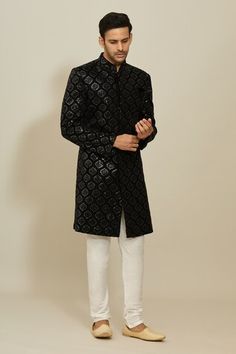 Black sherwani with all over Mughal ogee pattern, thread and sequin embroidery. Paired with a white churidar. - Aza Fashions Black Sherwani, White Churidar, Ogee Pattern, Sequin Embroidery, Black Thread, Sequins Embroidery, Churidar, Mandarin Collar, Aza Fashion