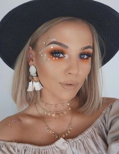 Hippie Carnaval, Easy Festival Makeup, Boho Festival Makeup, Festival Makeup Looks, Edc Makeup, Bohemian Makeup, Music Festival Makeup, Jewel Makeup, Coachella Makeup