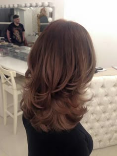 ♡ Over Shoulder Haircut, Medium Layered Hair, Long Layered Hair, Long Wavy Hair