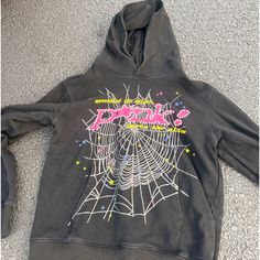 Medium Good Condition Worn A Little Black And Pink Pink Hoodie, Black Hoodie, Hoodies Men, Mens Accessories, Mens Shirts, Man Shop, Sweatshirts Hoodie, Outfit Accessories, Mens Tops