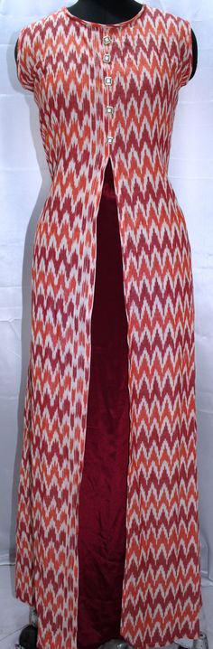 Ikat and crape long dress Indian Evening Gown, Odisha Saree, Elegant Kurti, Jacket Style Kurti, Red Colour Dress, Indigo Dress, Tenun Ikat, Ikat Dress