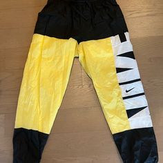 Never Worn Nike Joggers Cheap Nike Orange Bottoms, Nike Sporty Summer Pants, Nike Athleisure Pants For Summer, Nike Summer Athleisure Pants, Sporty Fitted Yellow Bottoms, Yellow Fitted Sporty Bottoms, Fitted Yellow Sporty Bottoms, Yellow Sporty Nylon Bottoms, Yellow Athleisure Pants For Streetwear