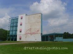 an old building with the words springhill drive - in painted on it