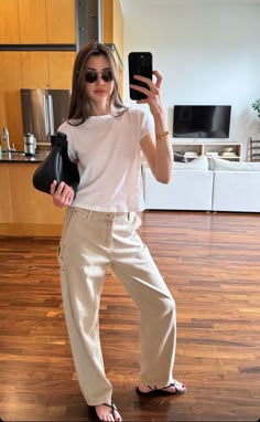 Ootd Korean Style, Ootd Korean, Casual Day Outfits, Classy Casual Outfits, Outfit Look, Looks Chic, 가을 패션, Hair Color Trends