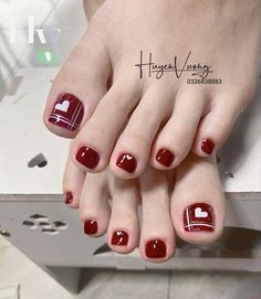 🌹 Pedicure Color Vino, Nail Art Feet, Nail Chan, Elegant Touch Nails, Girls Nail Designs, Quick Nail Art