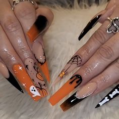 Horror Nails Stiletto, Steletoes Nails Halloween, October Stilleto Nails, Spooky Halloween Nails Orange, Halloween Acrylic Nails Long, Spooky Season Nails Stilleto, Halloween Stelito Nails, Fall Nails Stilleto, Halloween Nails Stilleto Shape