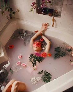 Bath Aesthetic, Moon Ritual, Dream Bath, High Vibrational, Mental Energy