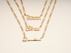 This 14k solid gold name necklace is made from a dainty, yet chic flat figaro chain. Its beautiful finish shines against your skin to accentuate your beauty. Don't forget to choose the best length that works for you! FEATURES • Material: 14k Solid Gold (Stamped 14K for authenticity) • Color Options: Yellow Gold • Chain Style: Flat Figaro Chain • Chain Width: 3.00 mm • Clasp Type: Lobster Clasp • Available Lengths: 14", 15", 16", 17", 18", 19", 20" For custom lengths feel free to contact us. We c Elegant Personalized Curb Chain Necklace, Elegant Curb Chain Necklace For Personalized Gift, Elegant Necklace With Curb Chain For Personalized Gift, 14k Gold Charm Necklace With Figaro Chain, Elegant Gold Chain Necklace With Custom Name, 14k Gold Figaro Chain Nameplate Jewelry, Figaro Chain Nameplate Jewelry For Anniversary, Figaro Chain Nameplate Necklace As Gift, Elegant Nameplate Curb Chain Necklace