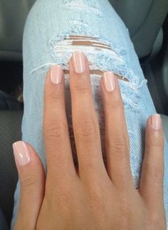 15+ Trendy nails shellac ombre neutral Spring Nail Polish, Nude Nail Polish, Nails Nude, Smink Inspiration, Nail Polish Trends, Her Nails, Gel Nail Designs