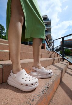 Crocs CRUSH UNISEX - Heeled mules - quartz Crocs Crush Clog, Crush Crocs, Crocs Crush, Clog Outfit, Crocs Clog, Quartz Rose, Pink Outfit