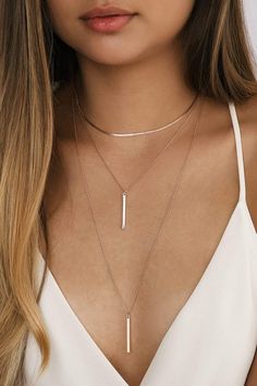 Emily Collection Layered Choker Necklace. Kalung Choker, Bar Pendants, Necklace Layers, Dainty Rose, Smink Inspiration, Layered Choker Necklace, Layered Chokers, Gold Jewelry Necklace, Rose Gold Chain