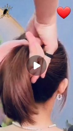 Black Hairstyles Curls, First Day Of School Hairstyles, Clips Hairstyles, Fold Clothes, Ponytail Hairstyles Easy, Hairstyles Curls, Simple Prom Hair