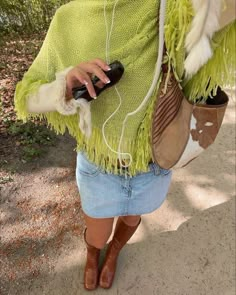 Poncho Outfit, Quoi Porter, Dope Jewelry, Fall Fits, Winter Fits, Outfit Fall, Outfit Inspo Fall, Mode Vintage