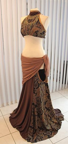 Belly Dancing Clothes, Belly Dancing Outfit, Belly Dancer Outfits, Fusion Belly Dance, Bellydance Costume, Belly Dance Skirt, Dancing Costumes, Belly Dance Dress, Belly Dance Outfit