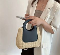 Made from durable straw material, this Retro Color Contrast Patchwork Straw Bag is perfect for adding a touch of retro style to any outfit. Whether you're headed to the beach, a picnic, or a day out in the city, this bag is both functional and fashionable. The color contrast patchwork adds a unique and eye-catching element that will make a statement wherever you go. Winter Bottoms, A Picnic, Retro Color, Color Contrast, Retro Style, Straw Bag, Contrasting Colors, Retro Fashion, The City