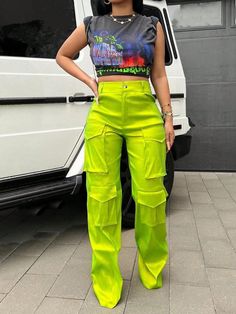 Neon Green Outfits, Lime Green Pants, Green Cargo Pants Outfit, Green Outfits For Women, Leather Flare Skirt, Neon Pants, Green Pants Outfit, Cargo Pants Outfit, Green Cargo Pants