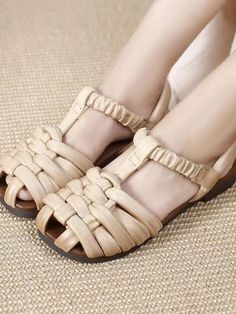 Upper Material: Cowhide/Calf Sole Material: Rubber Heels: Low Heels Gender: Female Lining Material: Pigskin Toe: Toeless Closure Type: Slip-On Heel Height: 2cm Season: Summer Weight: 1.120 kilogram #shoes #sandals #leather #summer Beige Flat T-strap Sandals, Casual Beige T-strap Sandals, Casual T-strap Sandals, Casual Beige T-strap Sandals For Spring, Comfortable Closed Toe T-strap Sandals, Lipstick Tutorial, Genuine Leather Sandals, Leather Gladiator Sandals, Dark Coffee