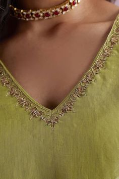 Buy Green Handloom Tissue Plain V Neck Anu Kurta And Pant Set For Women by Shorshe Clothing Online at Aza Fashions. V Neck Designs For Suits, Anarkali Back Neck Designs, Shorshe Clothing, V Neck Kurti Design, Fancy Dress Patterns, Alphabet Cake, Brocade Lehenga, Neck Patterns, Cotton Blouse Design