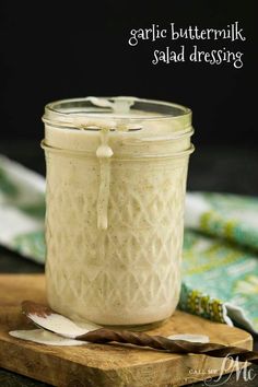 garlic buttermilk salad dressing in a glass jar