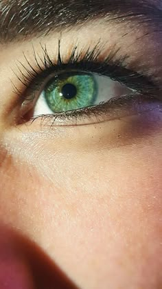 Pretty Eyes Color, Hazel Green Eyes, Green Contacts Lenses, Green Contacts, Charming Eyes, Aqua Eyes, Body Photography, Green Eye